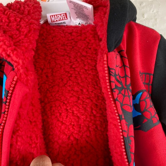 NWT Disney Marvel Boys Sz 4T Spiderman Kids Plush Hoodie Jacket Black Red - Picture 6 of 9